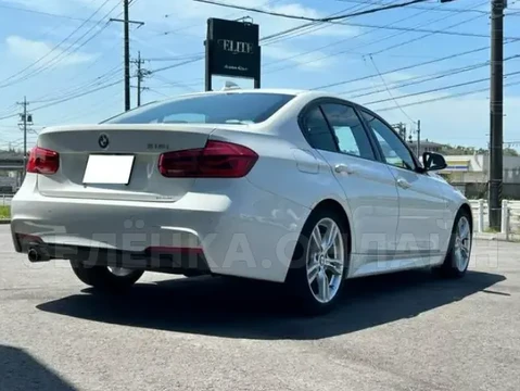 BMW 3 серии 2019