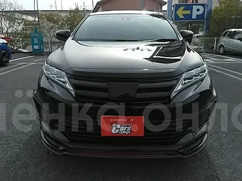 Toyota Harrier 2020
