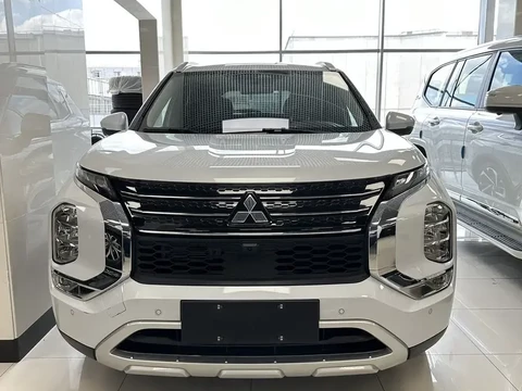 Mitsubishi Outlander 2022