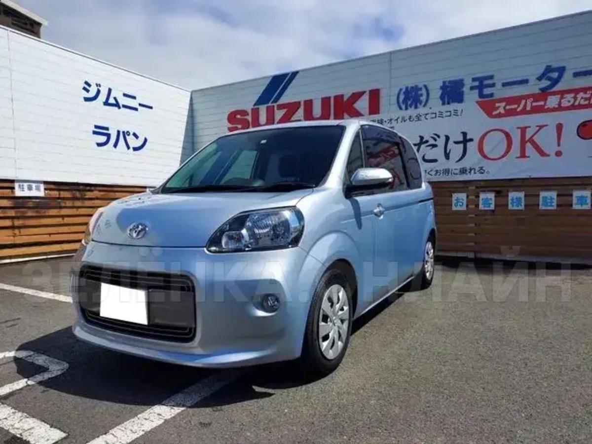 Toyota Porte 2016