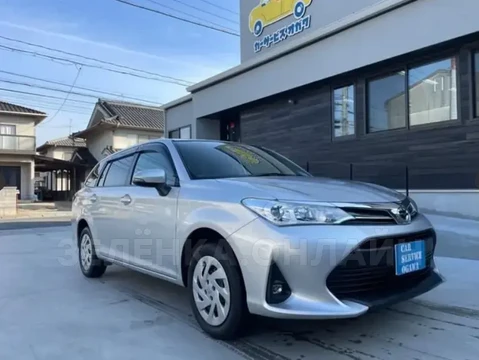 Toyota Corolla Fielder 2019