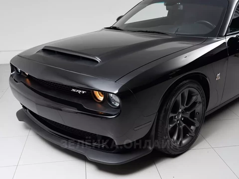 Dodge Challenger 2021