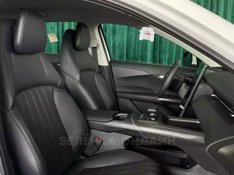 Changan UNI-V 2020