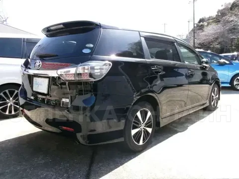 Toyota Wish 2016