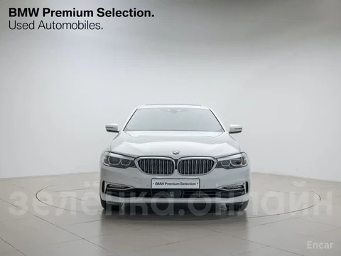BMW 5 серии 2019