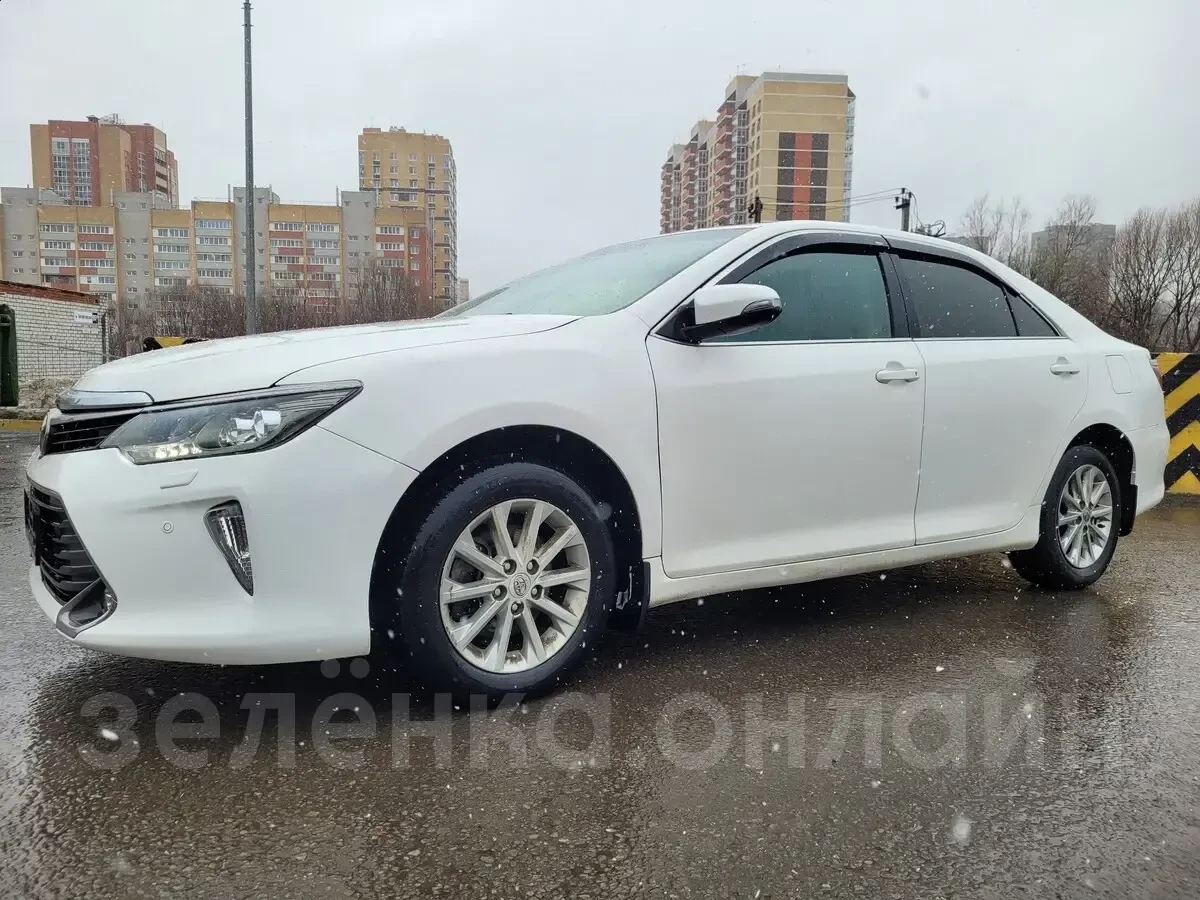 Toyota Camry 2016