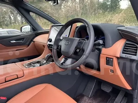 Toyota Vellfire 2024