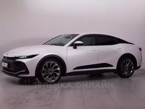 Toyota Crown 2022
