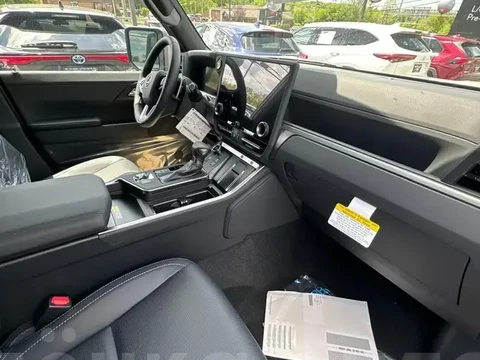 Lexus GX 2024