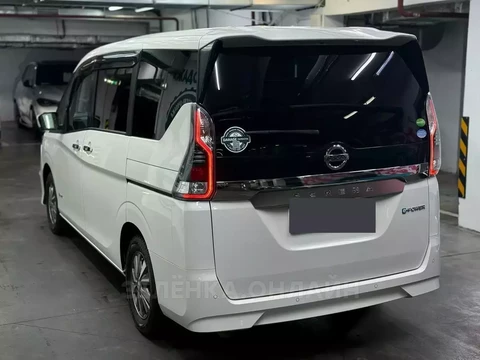 Nissan Serena 2019