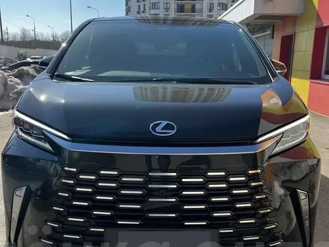 Lexus LM 2024