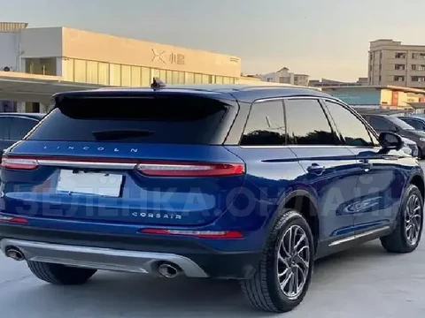 Lincoln Corsair 2020