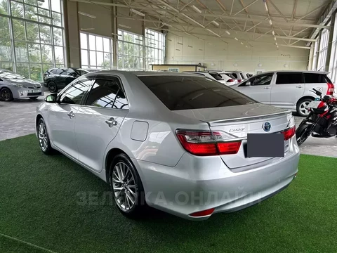 Toyota Camry 2015
