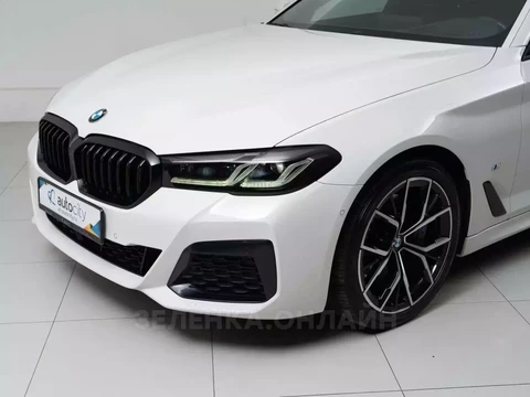 BMW 5 серии 2020