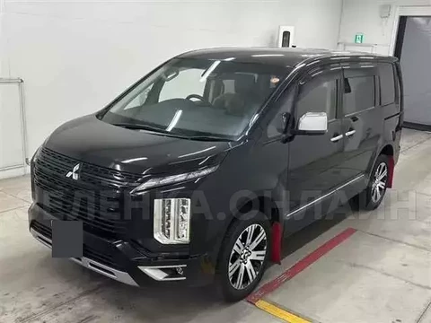 Mitsubishi Delica D:5 2022