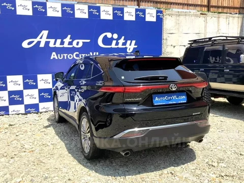 Toyota Harrier 2020