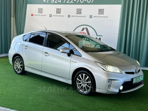 Toyota Prius 2012