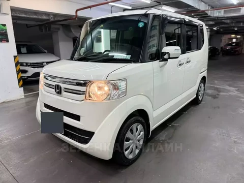Honda N-BOX 2016