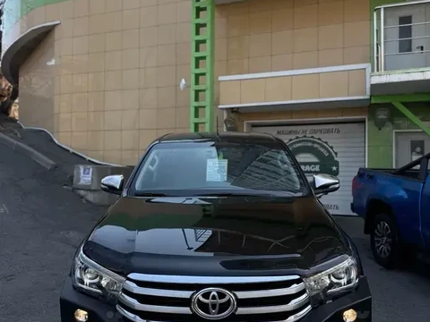 Toyota Hilux 2016