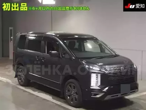 Mitsubishi Delica D:5 2023
