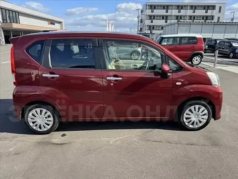 Daihatsu Move 2015