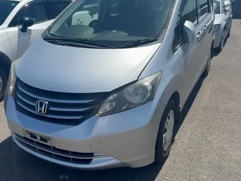 Honda Freed 2009