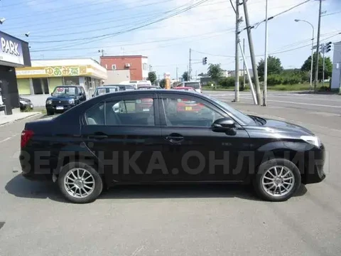 Toyota Corolla Axio 2016