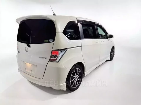 Honda Freed 2013