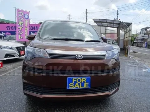 Toyota Spade 2013