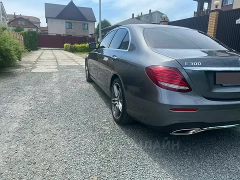 Mercedes-Benz E-Класс 2019