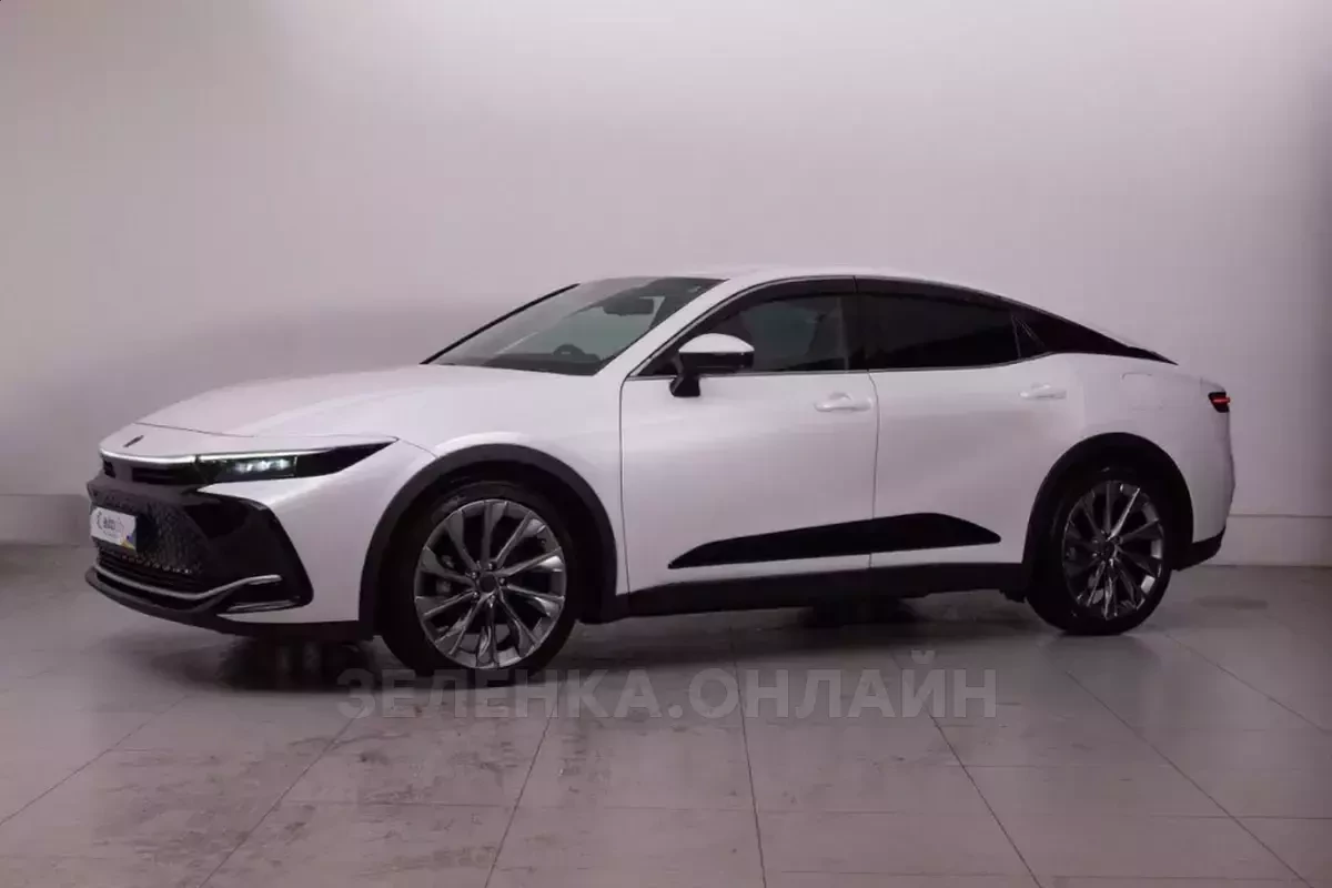 Toyota Crown 2022