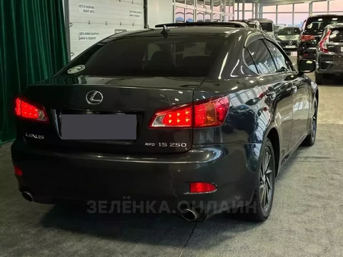 Lexus IS 2010