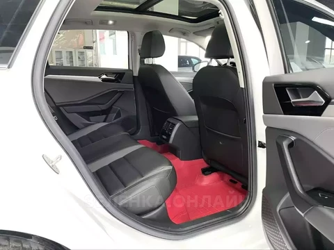 Volkswagen Sagitar 2022