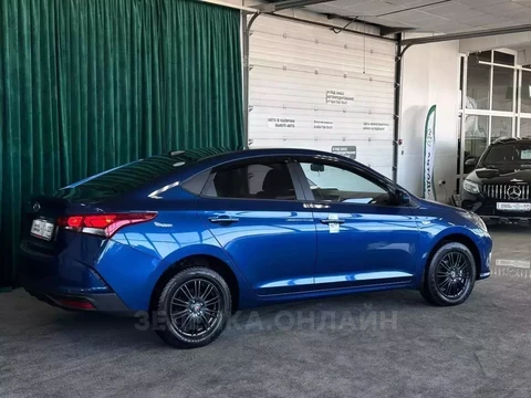 Hyundai Solaris 2021