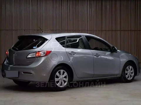 Mazda Axela 2011