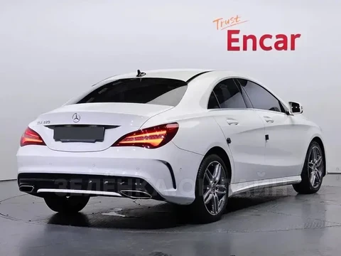 Mercedes-Benz CLA 2018