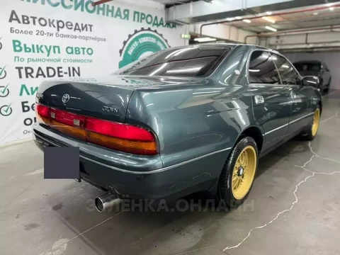 Toyota Crown 1992