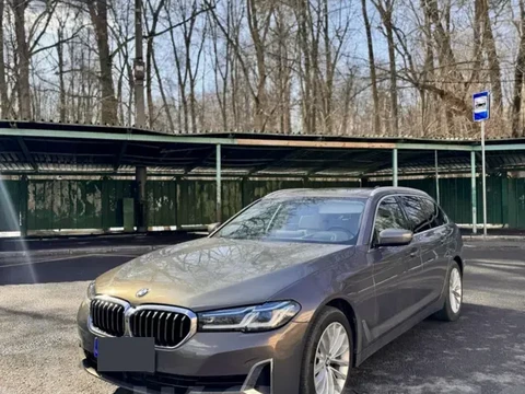 BMW 5 серии 2020