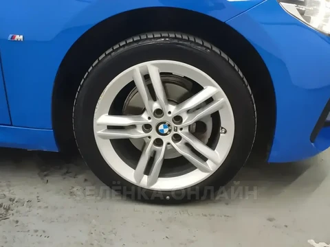 BMW 1 серии 2021