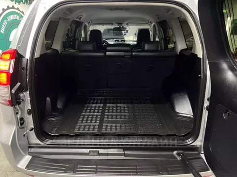 Toyota Land Cruiser Prado 2014