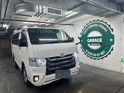 Toyota HiAce 2008