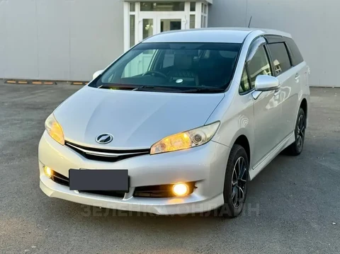 Toyota Wish 2015