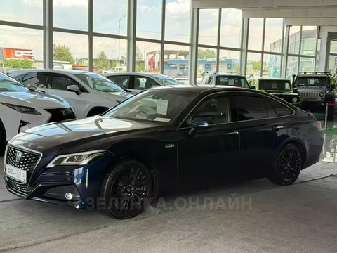 Toyota Crown 2018