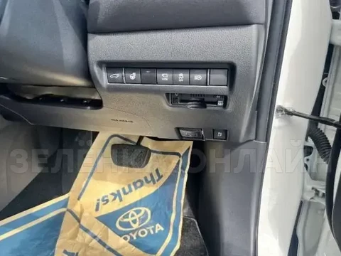 Toyota Harrier 2021