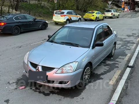 Mitsubishi Lancer 2003