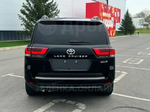 Toyota Land Cruiser 2023