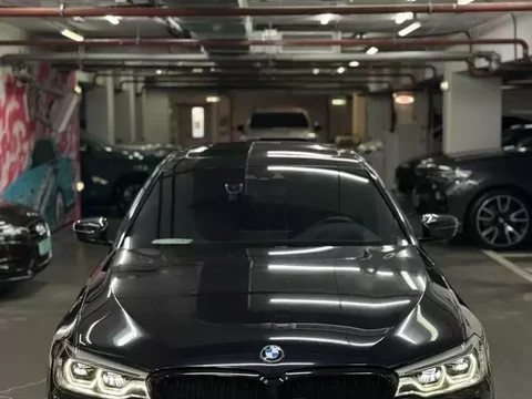 BMW 5 серии 2020