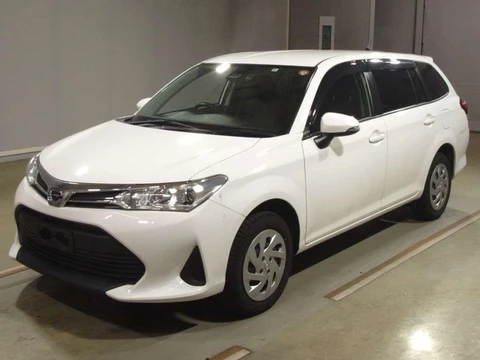 Toyota Corolla Fielder 2018