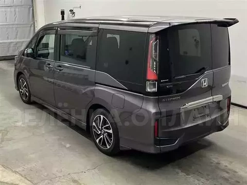 Honda Stepwgn 2021