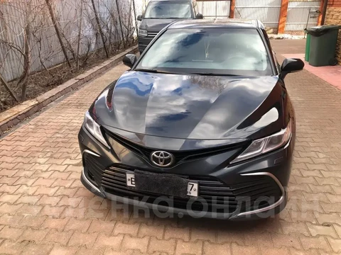 Toyota Camry 2021